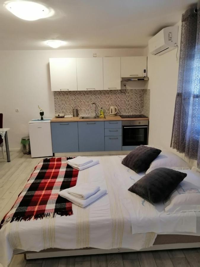 Ferienwohnung Flash Šibenik Exterior foto
