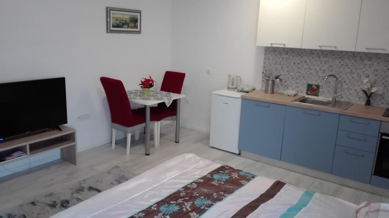 Ferienwohnung Flash Šibenik Exterior foto